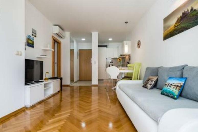 Apartmán Granny Mira Omiš Exteriér fotografie